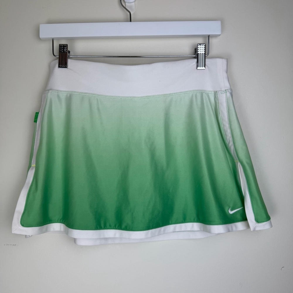 NIKE Tennis Pickleball Lime Green Ombre Fade Skirt Skort size Small